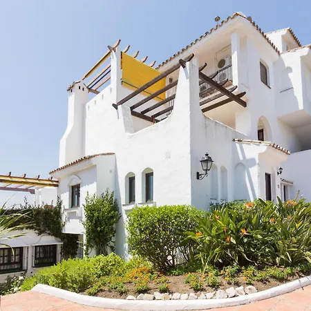 Aldea Blanca, Puerto Banus With Sea View