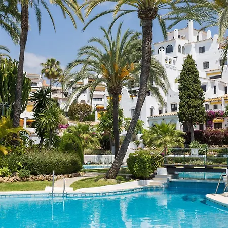 Aldea Blanca, Puerto Banus With Sea View Апартаменти