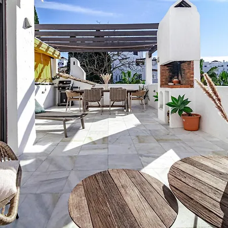 Aldea Blanca, Puerto Banus With Sea View