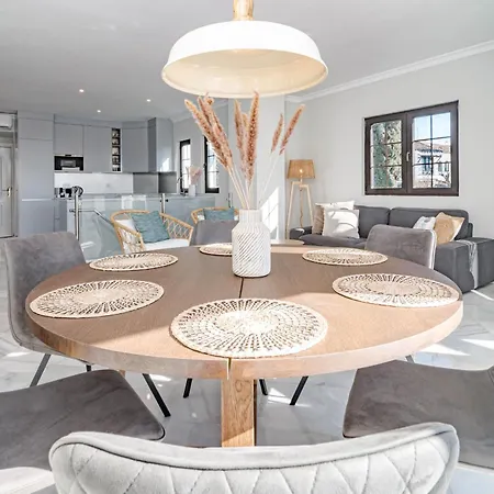 Aldea Blanca, Puerto Banus With Sea View Appartamento